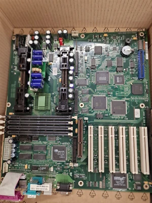 RETRO - Fujitsu Siemens Nixdorf Motherboard S26361-D1031-A22 GS5 Dual Pentium III - Image 1 of 4