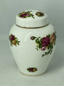 'Old Country Roses' Royal Albert Bone China Small Lidded Ginger Vase/Pot - Picture 1 of 15