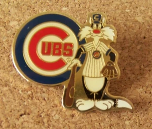 1992 Chicago Cubs Sylvester pin Looney Tunes MLB c46613 - Picture 1 of 7