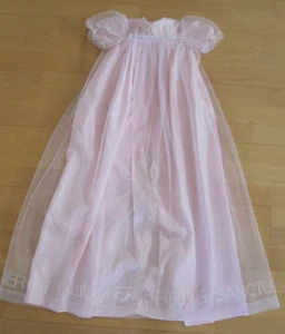 Taufkleid aus Tüll bestickt und mit rosa Unterkleid Mädchen - Bild 1 von 8