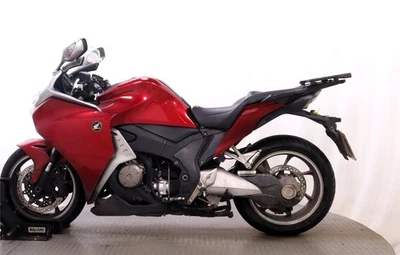 Lot#63133 2016 HONDA VFR 1200 F -SPARES/REPAIR (NON-STRUCTURAL) - Image 1 of 4