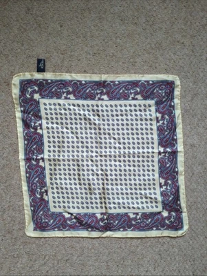 Vintage Tie Rack Silk Pocket Hankerchief/ Pocket Square / Cream Paisley - Image 1 of 4