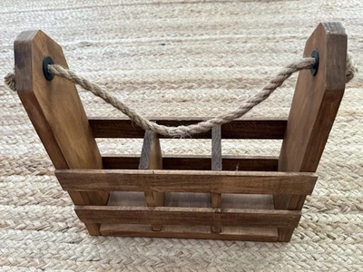 Carrito/portador de vino de madera personalizado Foto 1 de 3