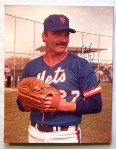 Original MLB Craig Swan New York Mets Signed Baseball Photo - Picture 1 of 1