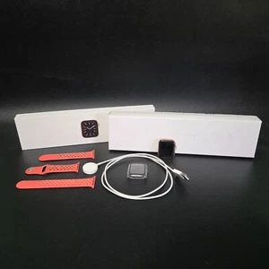 Apple Watch Series 6 Różowe złoto Aluminiowa obudowa 40mm Komórka z akcesoriami - Zdjęcie 1 z 11