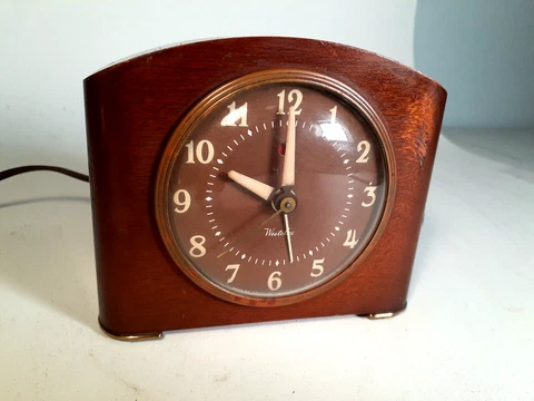 Vintage 1950's Westclox Alarm Clock, Deco Style, Wood Case, Everything Works Cover