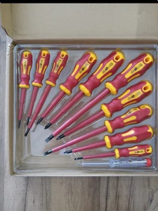 NUOVO SET CACCIAVITE ISOLATO GUNPLA 11 PZ J315 VDE 1000V CON PUNTA NERA MAGNETICA - Foto 1 di 2