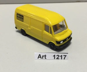 HERPA H0 Mercedes-Benz Transporter MB 207 D, color amarillo, escala 1:87 - Imagen 1 de 5