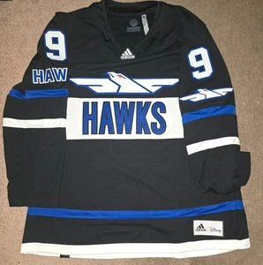 Camiseta deportiva Adidas X Disney Gordon Bombay Mighty Ducks Movie Hawks talla 52 nueva con etiquetas - Imagen 1 de 8