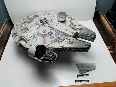 Star Wars 1995 El Poder de la Fuerza Halcón Milenario Electrónico ALGO DESGASTE Foto 1 de 4