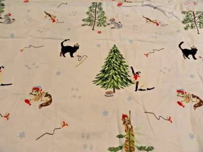NWT 2 pc~off white Pillow Cases Cabin winter FUN FLANNEL Holiday Cats Kittens - Image 1 of 4