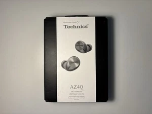Słuchawki douszne Technics EAH-AZ40E-S - TYLKO ETUI ŁADUJĄCE - srebrne bezprzewodowe Alexa - Zdjęcie 1 z 3