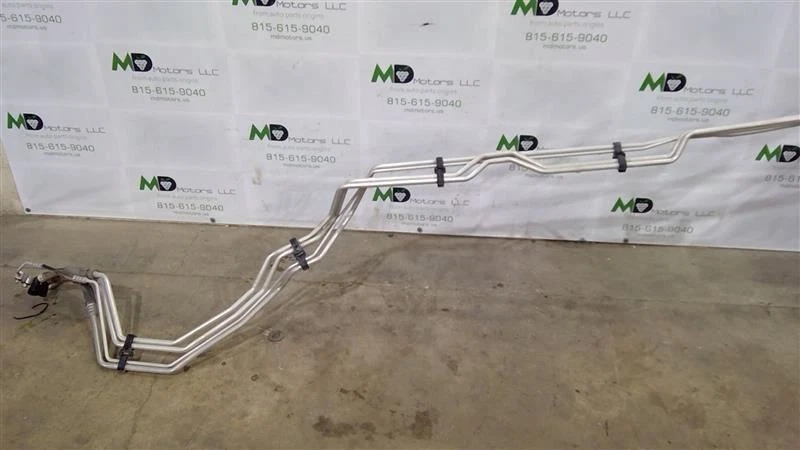 2017-2019 GMC ACADIA REAR AC A/C AIR CONDITIONING LINE TUBE 84221959 - Image 1 of 4