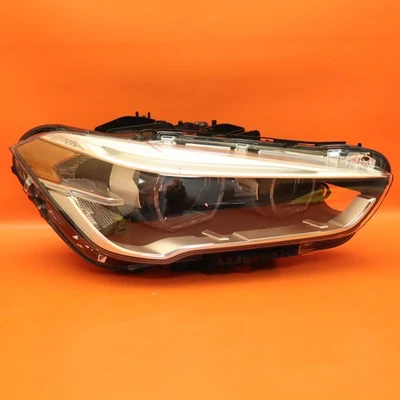 Farol BMW X1 passageiro direito 2016 2017 2018 2019 LED 63117193712-03 FABRICANTE DE EQUIPAMENTO ORIGINAL - Imagem 1 de 4