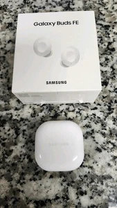 Samsung Galaxy Buds FE Wireless Earbud Headphones - White - Zdjęcie 1 z 9