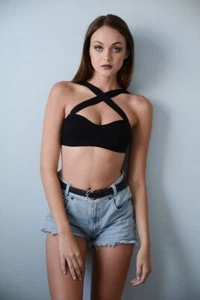 Front Bralette Cross Seamless Criss Criss-Cross Lace Bra Size Strappy Caged Top - Picture 1 of 11