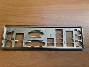 ASUS IO SHIELD for ASUS Q170M-C, ORIGINAL PART - Afbeelding 1 van 1