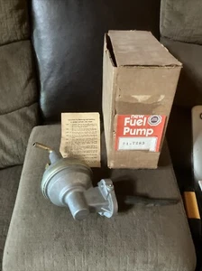 NOS SINGLE ACTION FUEL PUMP 74-7283 - Bild 1 von 6