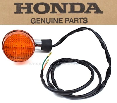 Left Rear Turn Signal 04-05 VTX1300 C, 02-04 VTX1800C OEM Blinker Indicator E281 - Image 1 of 4