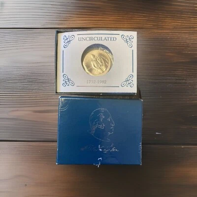 1982 US Mint George Washington 90% Silver Commemorative Half Dollar Coin & COA - Image 1 of 4