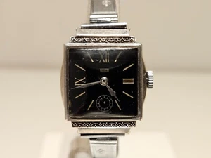 VINTAGE WW2 RARE SQUARE MILITARY STYLE SOLID SILVER 935 LADIES WATCH "ECHTO" 15J - Picture 1 of 12
