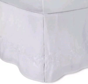 SIMPLY SHABBY CHIC WHITE EMBROIDERED FLORAL LINEN BLEND BEDSKIRT ~ TWIN - Picture 1 of 4