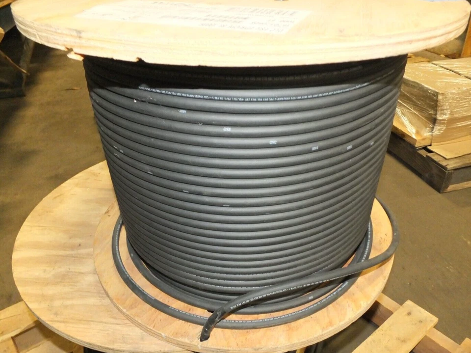 SOUTHWIRE ROYAL - MPN# 1670170608 - 4 AWG EPR - NEGRO 2KV 1000 PIES Foto 1 de 4