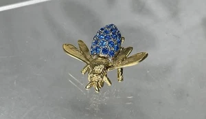 Vintage Blue Rhinestone Bumble Bee Pin Brooch Gold Tone Small - Picture 1 of 5