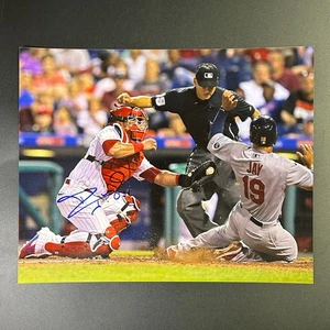 Carlos Ruiz Autographed PHOTO Philadelphia Phillies SEE DESC - Picture 1 of 7