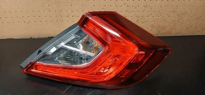 16 17 18 19 20 21 HONDA CIVIC SDN LUZ TRASERA DERECHA OEM 33500TBAA01 Foto 1 de 4