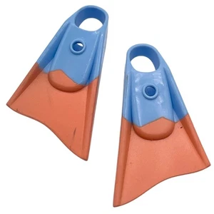 My Scene Barbie Puppe Scuba Schnorchel Flipper Ersatzschuhe nur blau orange - Bild 1 von 3