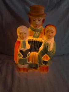 Vintage Poloron Dickens Christmas Carolers Blow Mold Tabletop Holiday Decoration - Picture 1 of 7