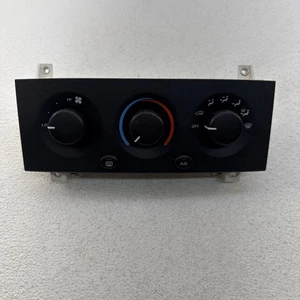 99-04 Jeep Grand Cherokee Manual Climate Control Temperature Unit A/C Heater OEM - Picture 1 of 15