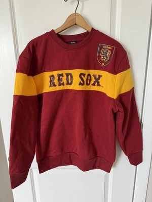2024 Boston Red Sox Gryffindor Potter Size M Crewneck Sweatshirt Fenway Promo - Image 1 of 4
