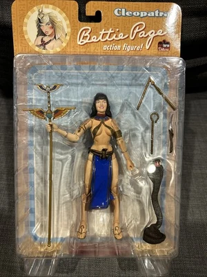 NEW Sealed 2004 Dark Horse Deluxe 7" Bettie Page Cleopatra Action Figure - Image 1 of 4