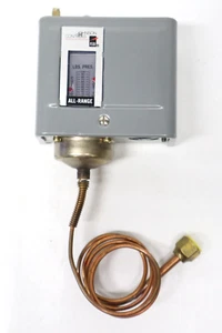 Johnson Controls P70AB-2C Penn Low Side Pressure Control 100psi 120-600v-ac - Picture 1 of 5