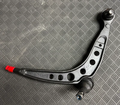 Рычаг управления передний левый Karlyn - 12-957 / 31-12-1-140-957 - для BMW 325is и более - Изображение 1 из 4