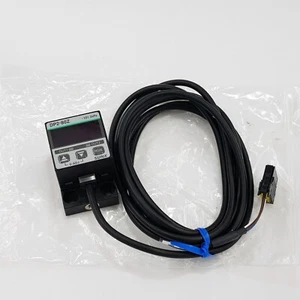 Sunx DP2-80Z -101,3kPa digitaler Drucksensor - Bild 1 von 4