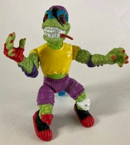 Teenage Mutant Ninja Turtle 1990 Action Figure Mondo Gecko Lizard Playmates Toys - Picture 1 of 5
