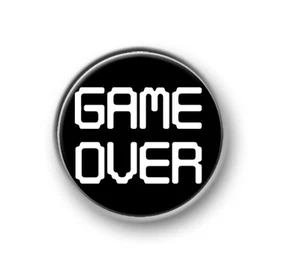 GAME OVER/1""/25 mm Pin-Taste/Abzeichen/Xbox/Playstation/Online/Konsole - Bild 1 von 2