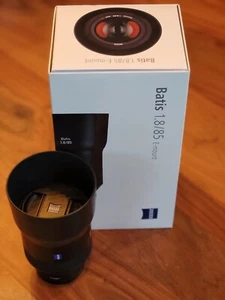 Zeiss Batis 85mm f1.8 T* Sonnar Lens Sony E Mount Mint - Picture 1 of 9