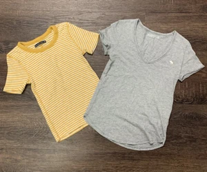 Women’s Abercrombie and Fitch XSmall Bundle XS Shirts - Picture 1 of 3