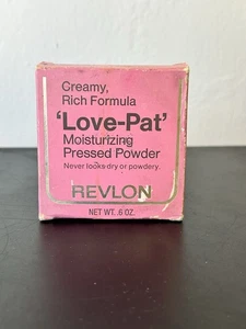 Vintage Revlon New Old Stock Love-Pat hellbraun beige kompakt neu im Karton (MU25) - Bild 1 von 10