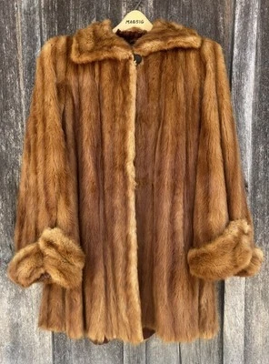 Vintage Davidson’s Fur Company Women’s Chestnut Mink Fur Coat (See pics) - Image 1 of 4
