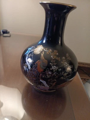 Vintage Japanese Vase Peacock - Image 1 of 4