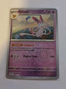 Sylveon 040/131 Prismatic Evolutions Reverse Holo - Bild 1 von 1