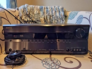 Onkyo TX-SR705 7.1-Channel Home Theater Receiver w/ Setup Microphone Bundle - Picture 1 of 14