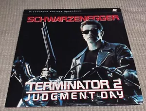 Terminator 2 Judgment Day (Laserdisc) 2-Disc GATEFOLD WIDESCREEN GREAT FILM! - Picture 1 of 2