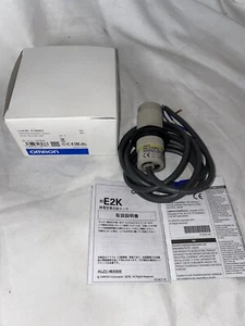 Omron E2K-X15ME2, Capacitive Proximity Switch, 12 To 24V DC - Picture 1 of 12