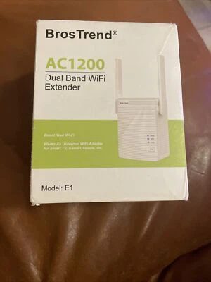 BrosTrend AC1200 Dual Band WiFi Range Extender Booster Wireless Adapter Model E1 - Image 1 of 4